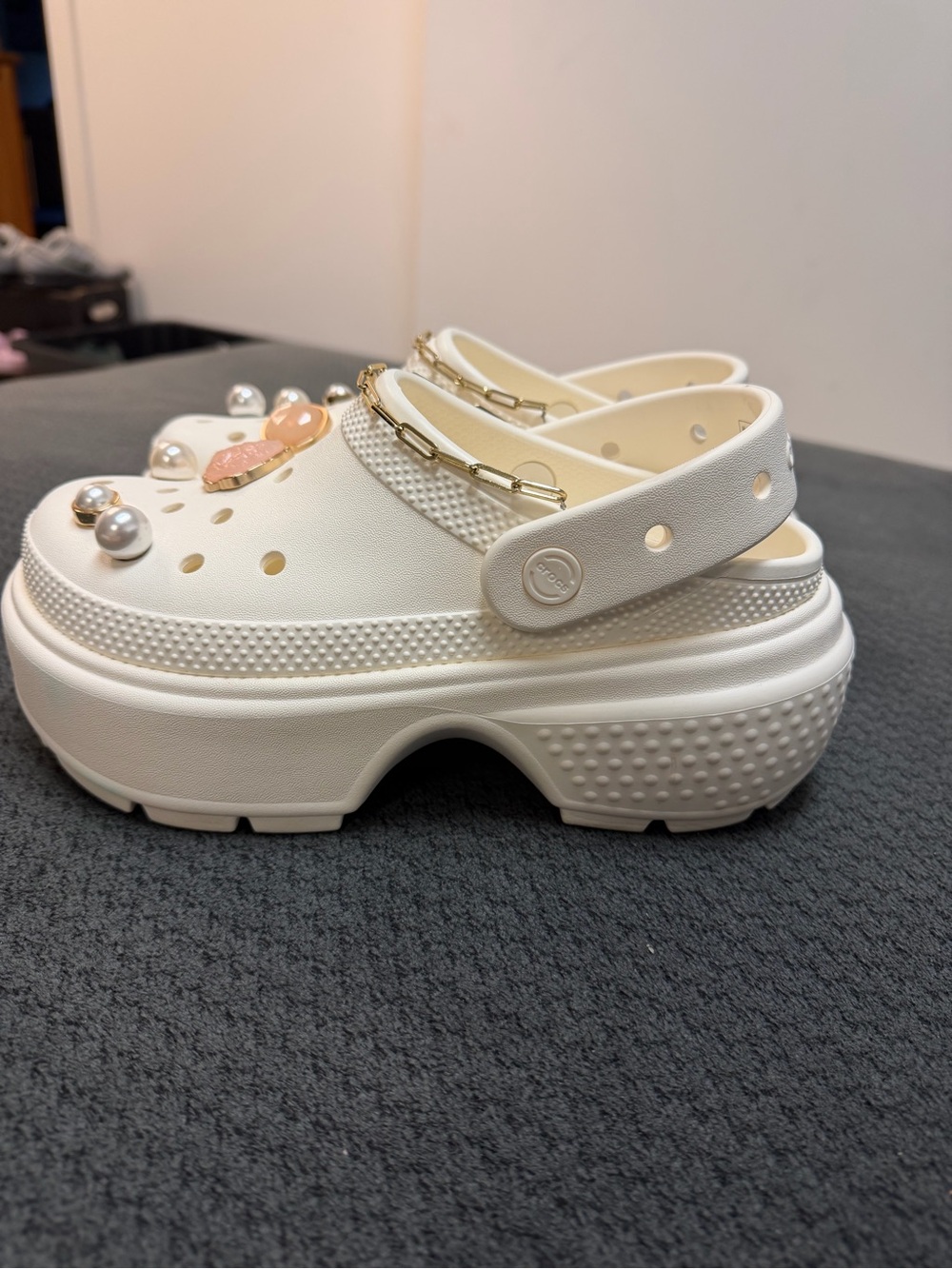 CROCS Classic Crush Clog White Platform Custom Shoes Size W7 M5 Jewels Charms - Picture 2 of 12